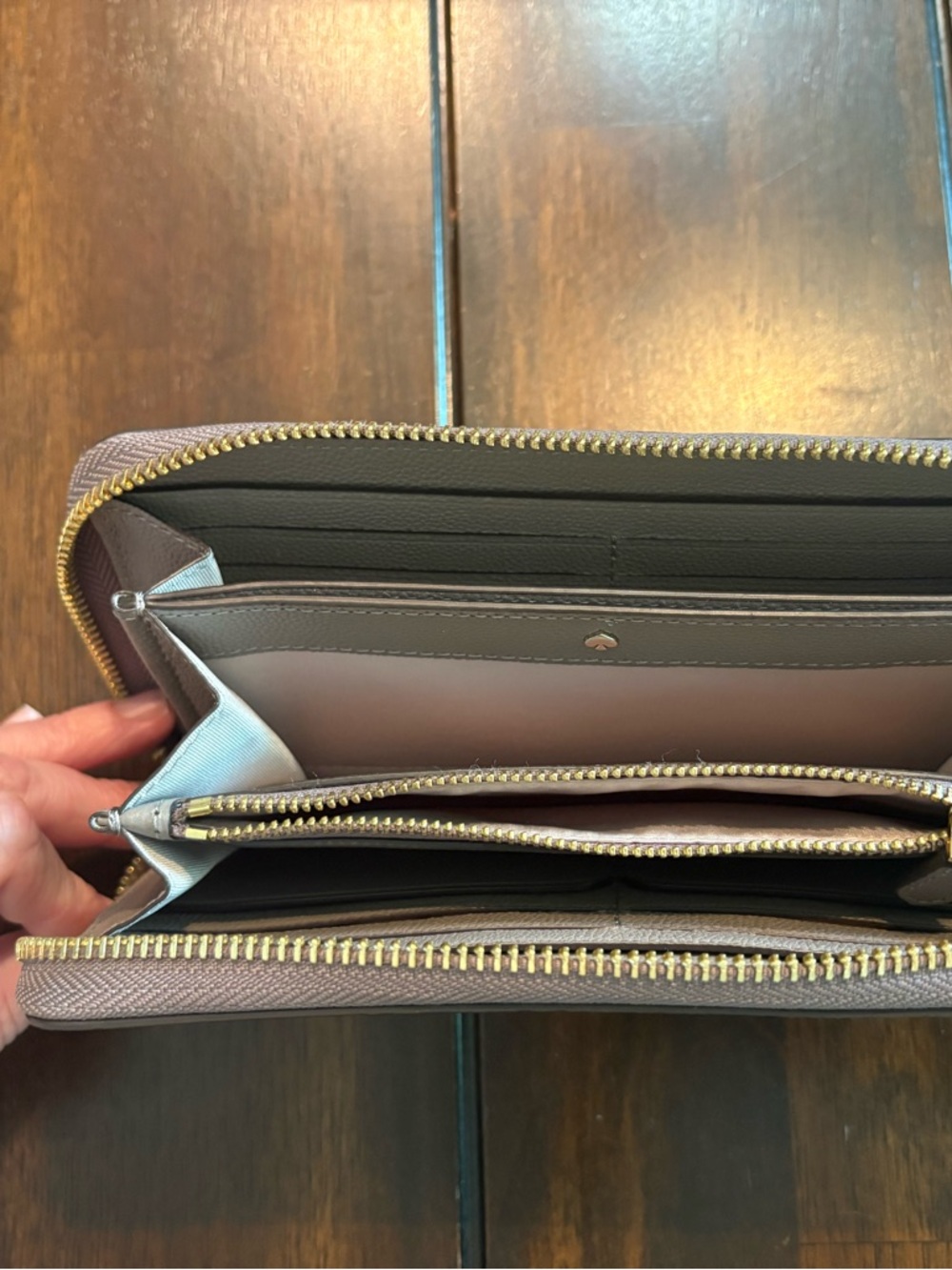 Set of 2 Kate Spade Wallet/Clutch Purses, Grey & Black - Picture 5 of 11